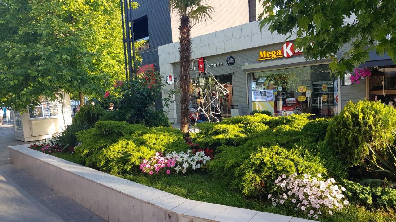 Arcadia- Gagarin Plaza 5/2 Lägenhet Odessa Exteriör bild