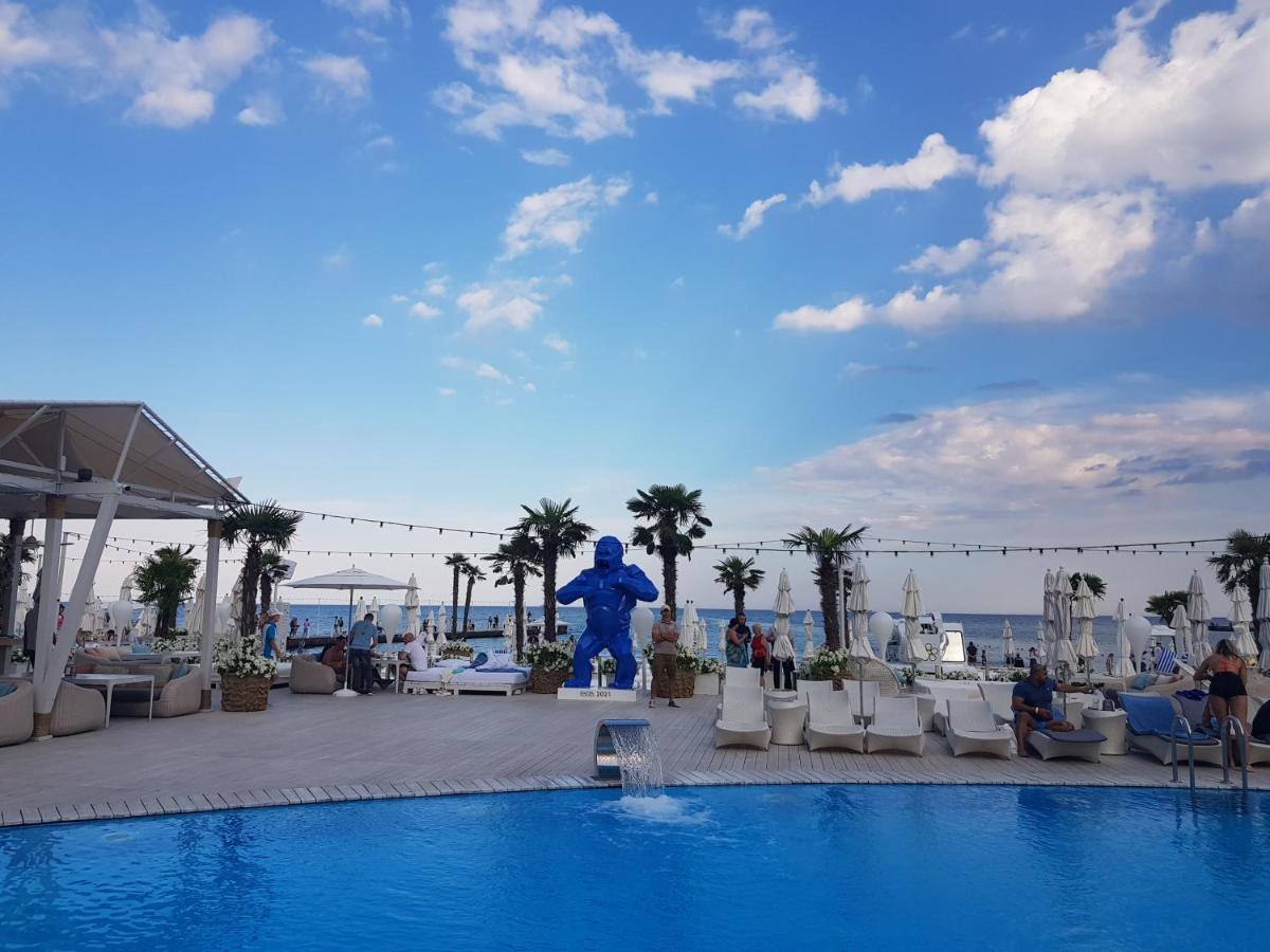 Arcadia- Gagarin Plaza 5/2 Lägenhet Odessa Exteriör bild