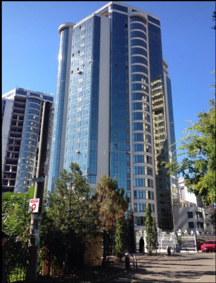 Arcadia- Gagarin Plaza 5/2 Lägenhet Odessa Exteriör bild